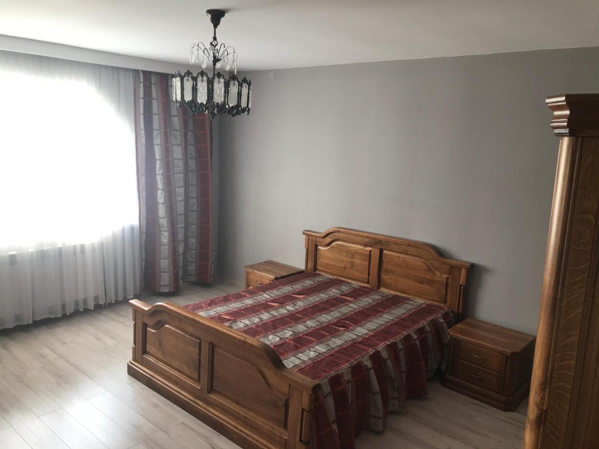 Садиба Червона Калина Private Estate Chervona Kalyna Jaremtsje Buitenkant foto